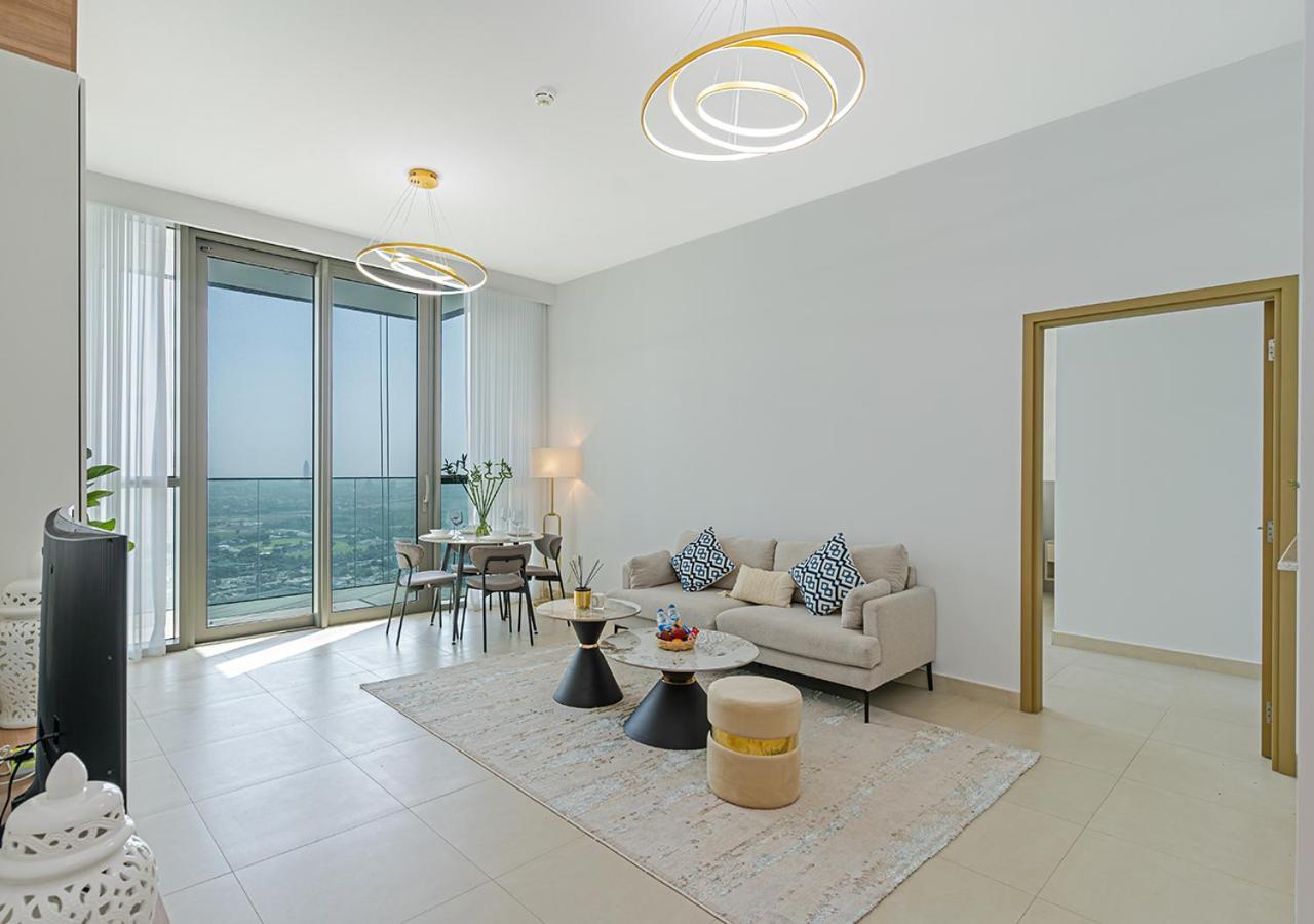 Downtown Views 4702 Apartment Dubai